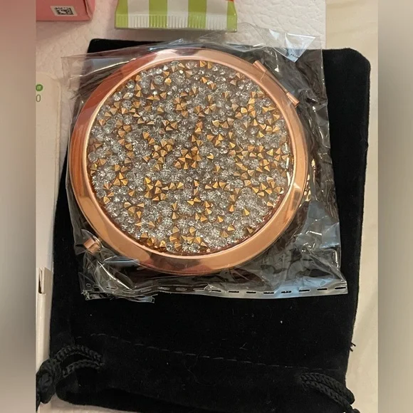 LOW START 🌟 Assorted 10 Piece Beauty & Personal Care Bundle - NEW - Picture 9 of 11